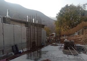 عملیات ساختمانی ۱۲ طبقه غیرمجاز در روستای روته شمیرانات متوقف شد