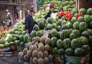 فرار از «پیوند با خویشان» با میوه های گران| مهمانی ۸ نفره یلدا حداقل ۱٫۵ میلیون تومان!