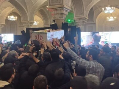 وداع با پیکر شهید خالقی در مدرسه شهید مطهری + عکس+فیلم