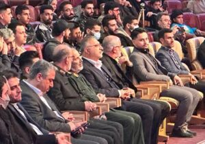 برگزاری همایش یاران سلیمانی در برج میلاد