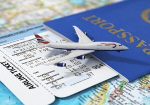 آیا نوسان لحظه ای نرخ ارز تأثیری بر قیمت هواپیما دارد؟