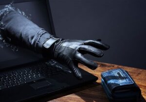 ارسال اپلیکیشن‌های آلوده؛ شگرد تازه مجرمان سایبری برای سرقت اطلاعات