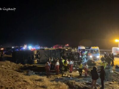 افزایش جانباختگان واژگونی اتوبوس در محور نطنز ــ اصفهان