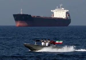 توقیف کشتی حامل ۴ میلیون لیتر سوخت توسط سپاه