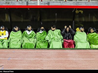 حمایت پرشورها از تراکتور در شب سرد تبریز/ تدبیر بازیکنان الدحیل برای فرار از سرما