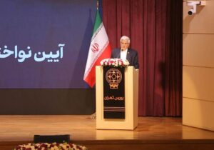 دولت با تمام قدرت از بورس حمایت می‌کند/ تنظیم‌گری نباید مانع کارآمدی بازار سرمایه شود