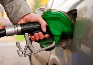 دومین شوک بنزینی در ۳۰ روز / مجوز افزایش دوباره قیمت بنزین صادر شد!