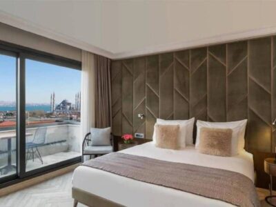 رزرو هتل اسپیناس پالاس تهران با بهترین قیمت در فلایتودی