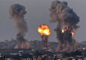 فوری/ آمریکا با ۱۰۰ بمب و موشک حمله را آغاز کرد