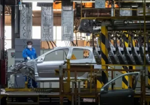 قطعه سازان آجیل فروش شدند!