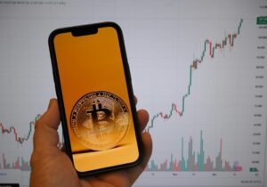 نشانه‌های تغییر فضا در بازار رمزارز؛ افزایش قیمت بیت‌کوین و اتریوم