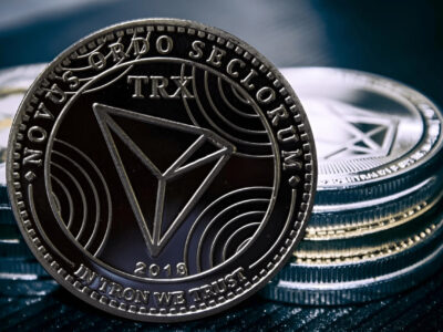 چرا بسیاری از معامله‌گران برای تنوع سبد خود TRX را انتخاب می‌کنند؟