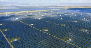 معجزهای در دل کویر / بزرگترین مزرعه خورشیدی چین