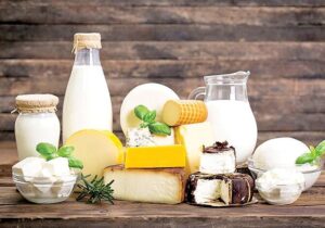 گوشت و مرغ رو به کاهش و لبنیات دارای افزایش