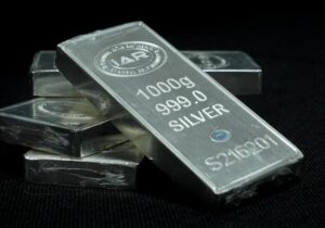۲٫۹ تن شمش نقره در بورس کالا معامله شد
