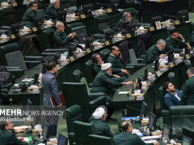 بررسی ایرادات واگذاری ایرانخودرو به کروز در نشست امروز مجلس