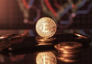 بیت‌کوین عقب‌نشینی کرد