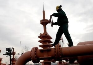 خبر بد برای کشورهای تولیدکننده گاز/ واردات گاز اتحادیه اروپا کاهش مییابد