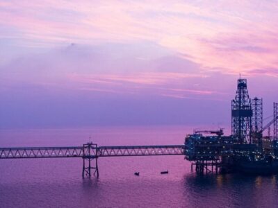 دهه فجر با افتتاح میدان گازی / دو طرح مرزی وارد مدار شدند