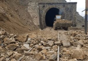 راه‌آهن: تردد قطارها در شمال‌غرب مسدود است