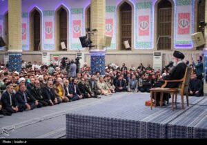 روایت تسنیم از دیدار مردم آذربایجان با رهبر انقلاب؛ سمفونی اشک و لبخند