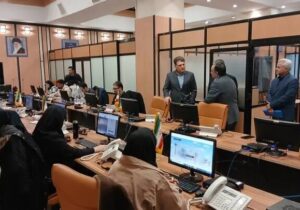 زینی‌وند از ستاد انتخابات کشور بازدید کرد