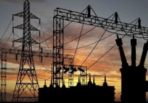 صنعت برق برای پیک مصرف آماده میشود /پیک مصرف برق در ایران چه زمانی از سال است؟