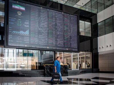 فرار بزرگ سرمایه از بورس / اعتماد سهامداران فرو ریخت؟