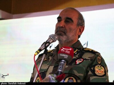 فرمانده نیروی زمینی ارتش: با پیوستن ارتش به انقلاب کمر طاغوت شکست