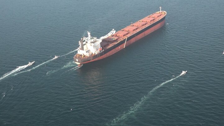 قدرتنمایی سپاه در حساسترین گذرگاه انرژی جهانی قدرتنمایی سپاه در حساسترین گذرگاه انرژی جهانی