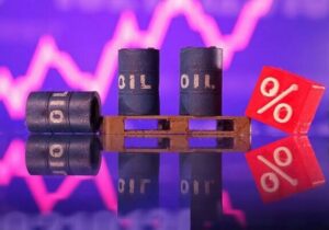 قیمت نفت امروز جمعه ۱۷ بهمن ۱۴۰۴/ چشم بازار نفت به مذاکرات عمان