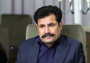 مردم باید از تماشاگری به مشارکت فعال برسند