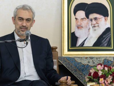 وزیر اقتصاد: توسعه تولیدات صادرات‌محور رویکرد اصلی دولت در مناطق آزاد است