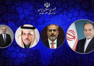 وزیر امور خارجه ایران با وزرای خارجه ترکیه، مصر و عربستان گفتگو کرد
