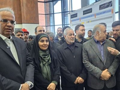 وزیر راه و شهرسازی اعلام کرد
                مزیت ایجاد صندوق مالی حمل‌ ونقل اسلامی| ۱۶۰ کیلومتر از مسیر رشت- آستارا باقی مانده است