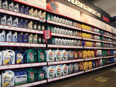 وقتی خودرو میلیاردی است، روغن یک‌ میلیونی دیگر گران نیست