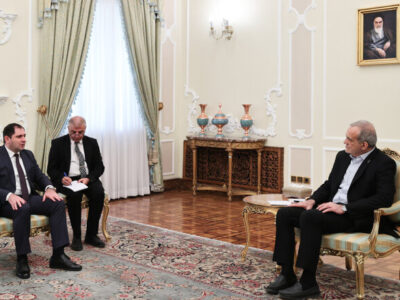 پزشکیان: مصمم به نهاییسازی سند مشارکت جامع راهبردی با ارمنستان هستیم