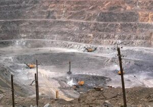 چرخش تدریجی اقتصاد جهانی از نفت / مواد جدید جای نفت را می‌گیرند