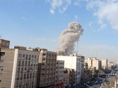 تجاوز دوباره جنگنده‌های آمریکایی-صهیونی به برخوار؛ خسارت جانی نداشتیم