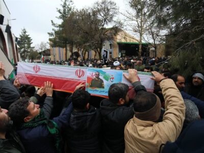 تشییع پیکر مطهر ۲ شهید حملات آمریکایی- صهیونی در همدان+ تصاویر