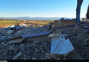 خسارت حملات اسرائیل به ۳۳۰۰ واحد مسکونی و تجاری در لرستان