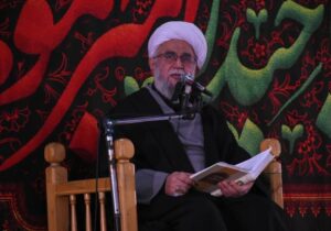 خون شهید آیت‌الله خامنه‌ای در جهان تحول ایجاد می‌کند