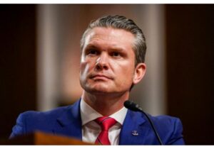 دستور فوری ترامپ برای حمله به شناور‌های ایرانی در تنگه هرمز