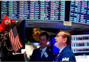 زلزله در والاستریت/ یک تریلیون دلار در یک روز دود شد