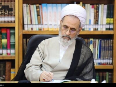 نامه مهم آیتالله اعرافی به پاپ رهبر کاتولیکهای جهان