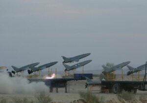 ارتش ایران به صنایع پتروشیمی اسرائیل حمله کرد/ حمله پهپادی به مقر نظامیان آمریکا در بوبیان کویت