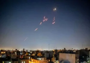 اینفوگرافیک/ رشد ۶ درصدی تولید فولاد در سایه دو جنگ