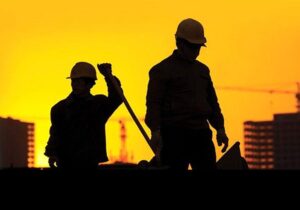 بیانیه  کارگران در محکومیت حمله به زیرساخت‌ها و تولید