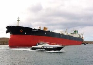 توقیف ۳۸۰ میلیون دلار نفت ایران توسط آمریکا/ تانکرترکرز مدعی شد