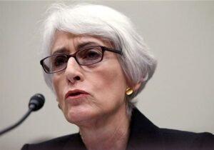 خشم شدید وندی شرمن از انهدام جنگنده آمریکایی توسط ایران / نیروهای مسلح قدرت‌نمایی کردند